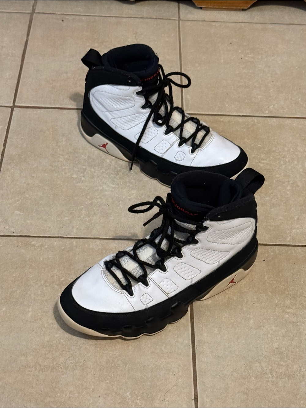 Air Jordan 9 Retro Space Jam  Black White 2016  302370-112 Size 10.5 Used